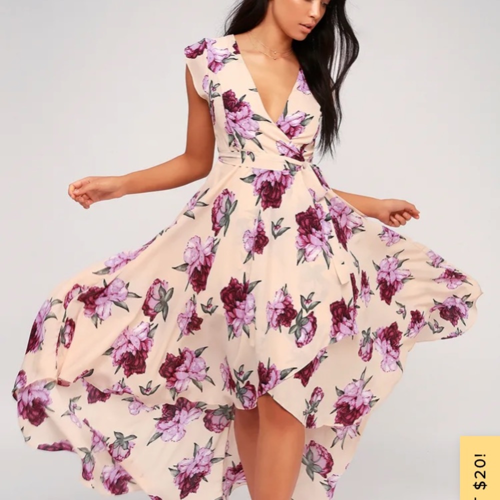 Lulus yellow floral hi-low dress with deep v-neck
